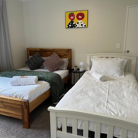 Hanleys Private Room Near Airport Frankton Extérieur photo